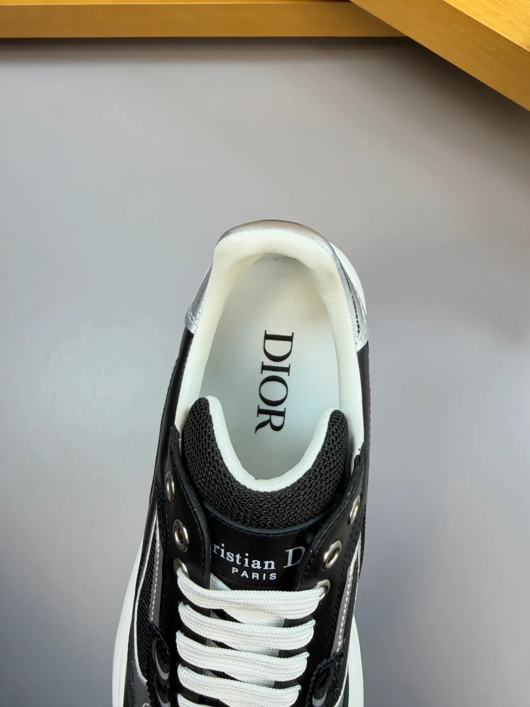 [Dior] Dior P780 men's shoes 💰 - High-end quality original order·Casual sports shoes - Upper: 🔝Nappa calfskin, perforated calfskin, brand high mercerized canvas, tongue. Heel. Silk screen high frequency brand logo - Inner: water-dyed cowhide, foot pad; brand canvas - Outsole: ultra-light TPU. Rubber foam; two-color molded outsole -Ultra-high quality control·Fine workmanship: outstanding (high-end·nobility·grade) -Size: 39-44 (38, 45, can be customized)·DR0181